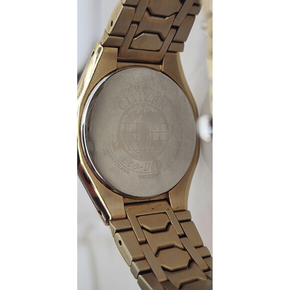 Citizen Eco-Drive Mens Watch Gold Tone E110-S008701 HSB - Picture 4 of 9